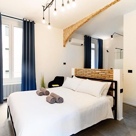Guesthouse Linaio - The House Of Travelers Côme Extérieur photo