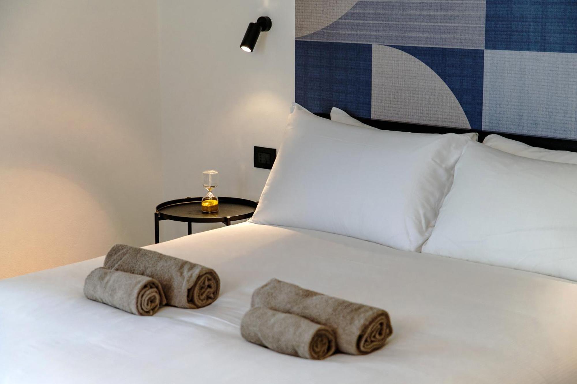 Guesthouse Linaio - The House Of Travelers Côme Extérieur photo