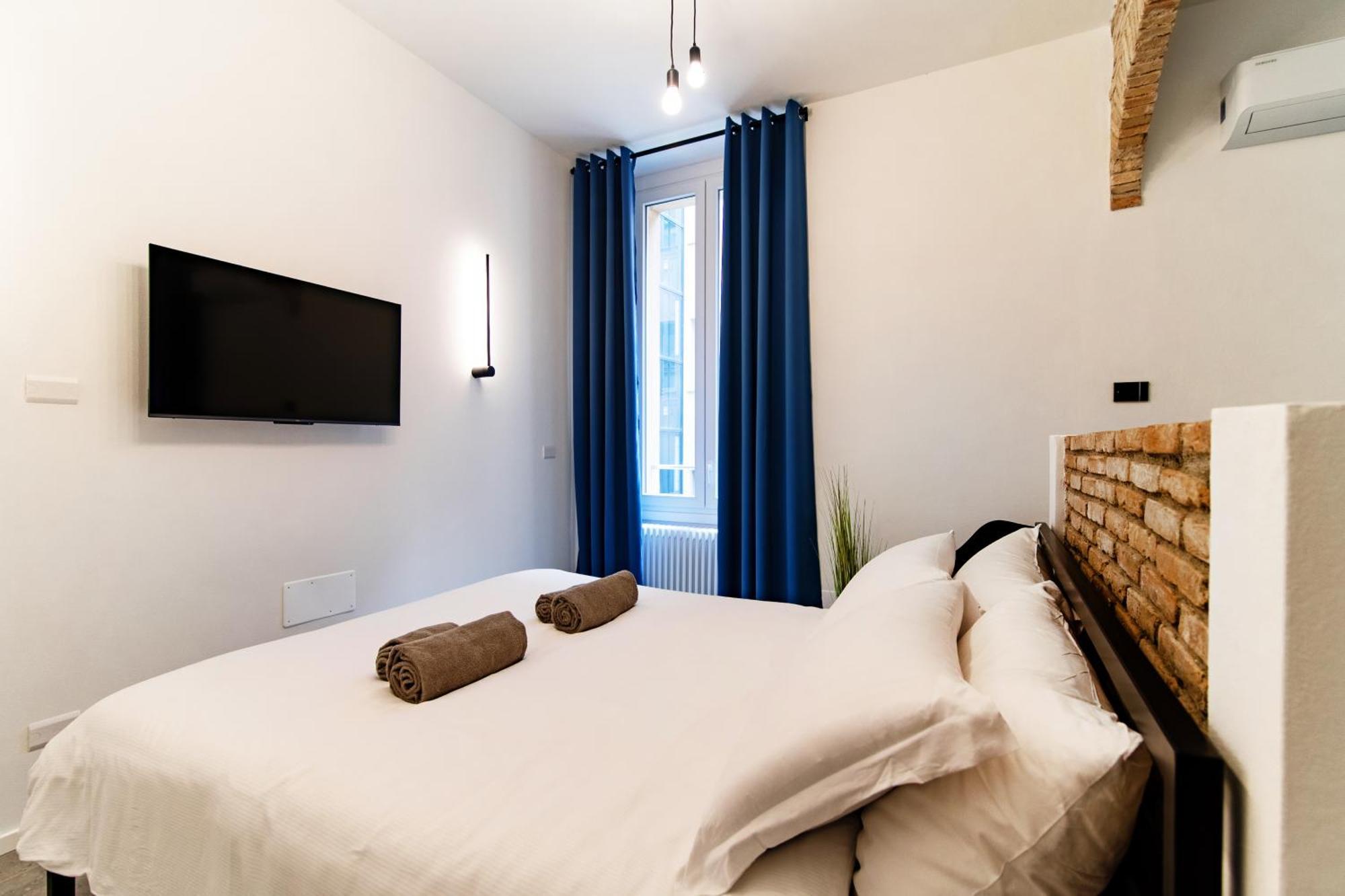 Guesthouse Linaio - The House Of Travelers Côme Extérieur photo